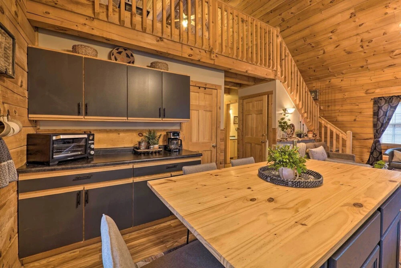 Charming Log Cabin at Double JJ Ranch Resort!