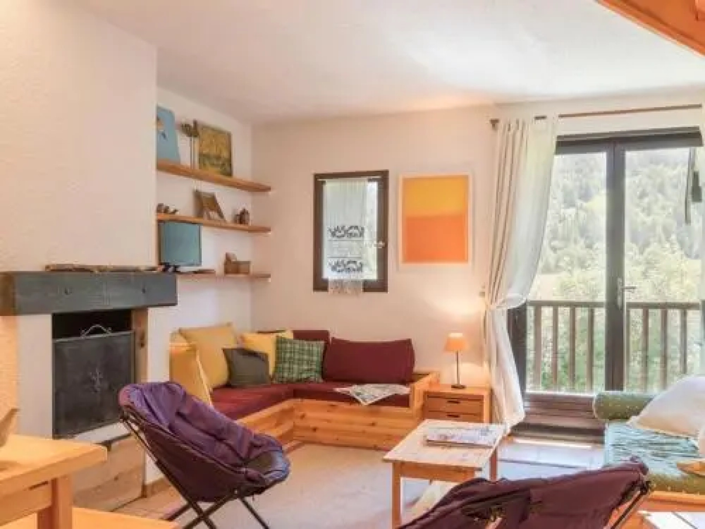Apartment Roche Colombe