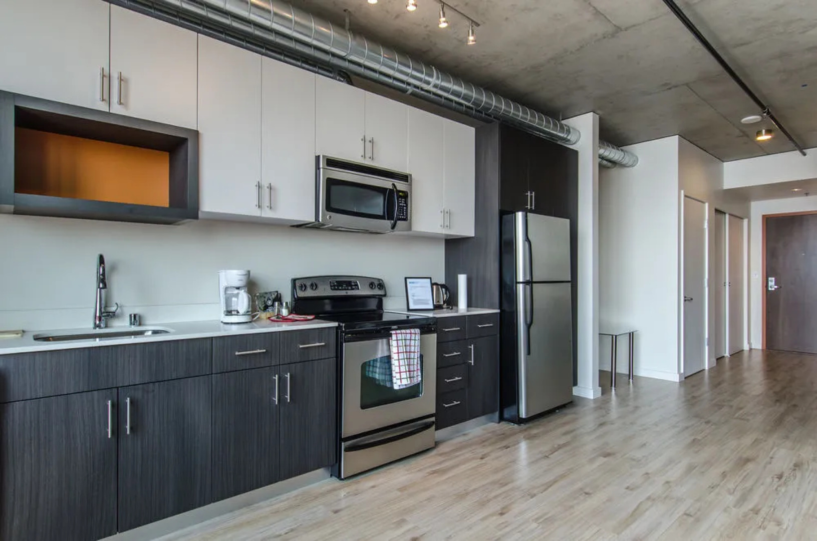 Ginosi Seattle Apartel