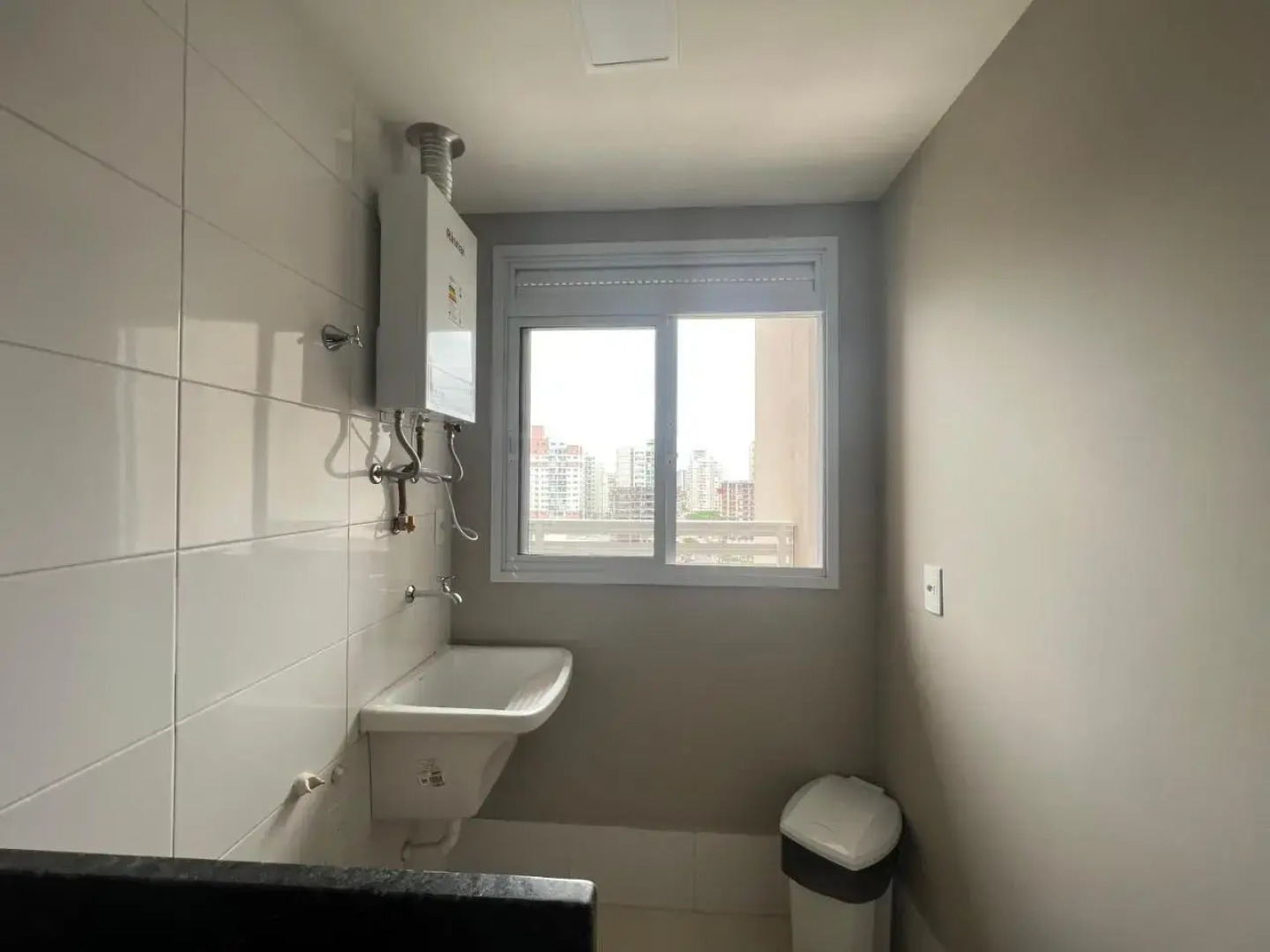 PRAIA EXCLUSIVE 24Hrs