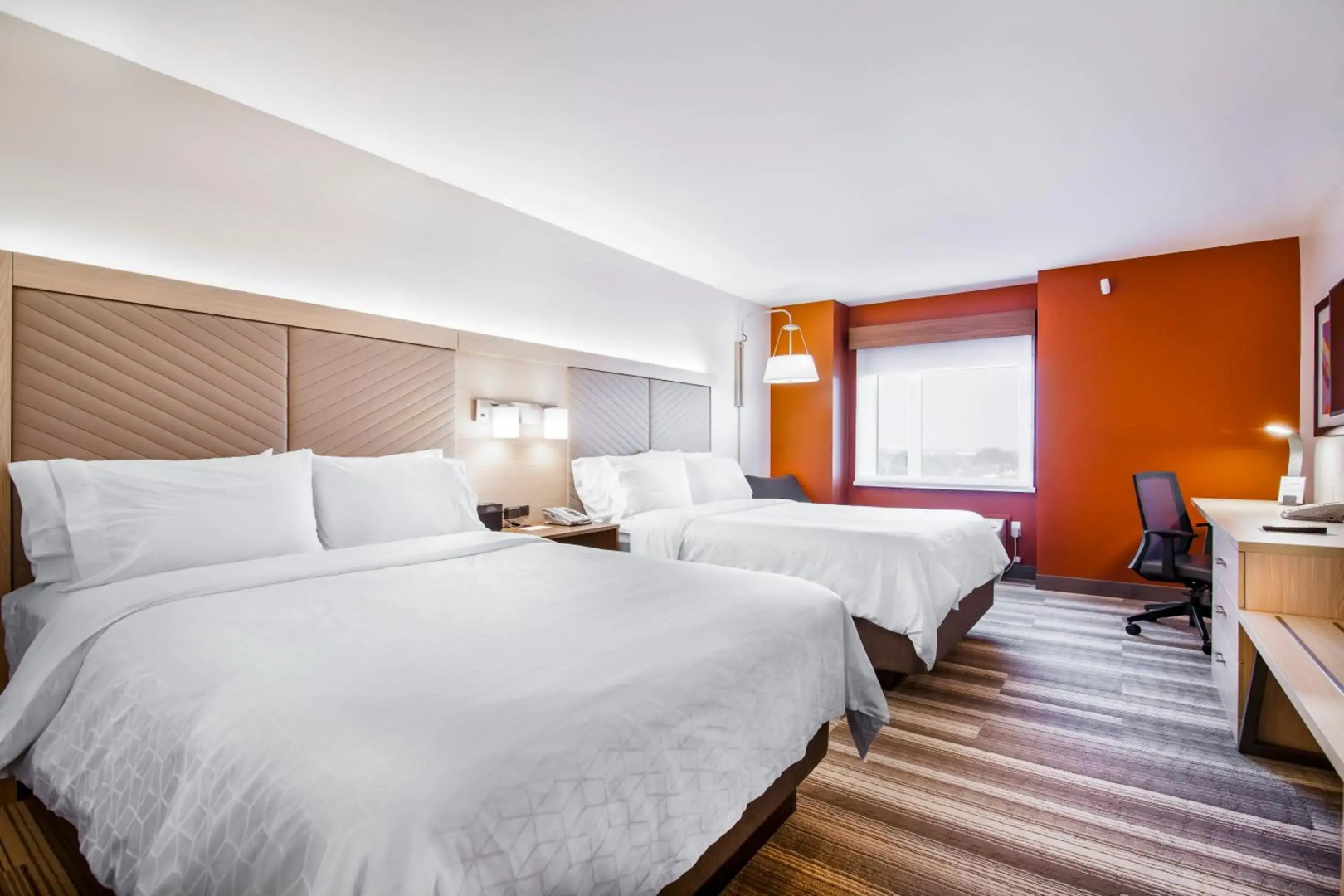 Holiday Inn Express & Suites Langley by IHG