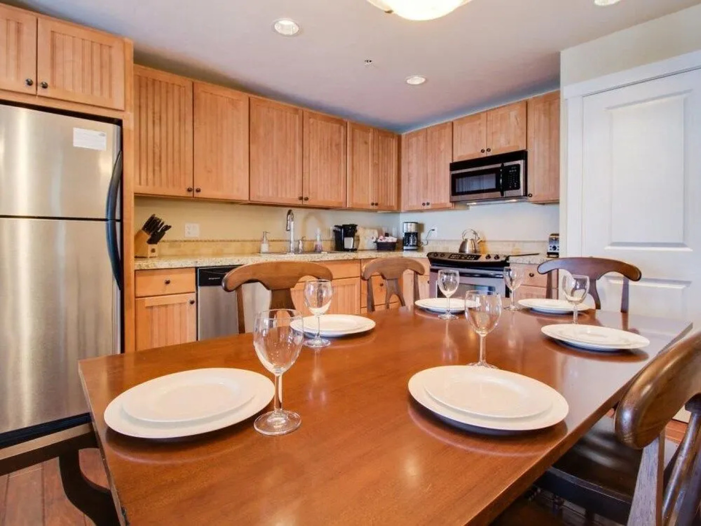 Contemporary Slopeside Condo