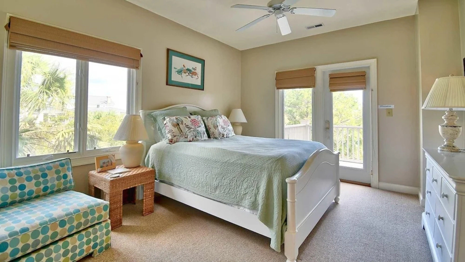 134 Maison Blanche 7 Br Home by RedAwning