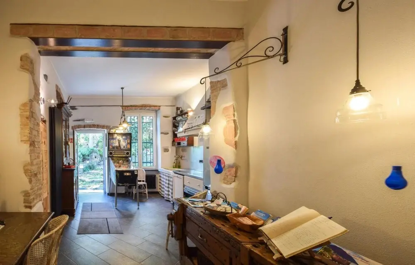 Awesome Home in Recco With Outdoor Swimming Pool, Wifi and 6 Bedrooms