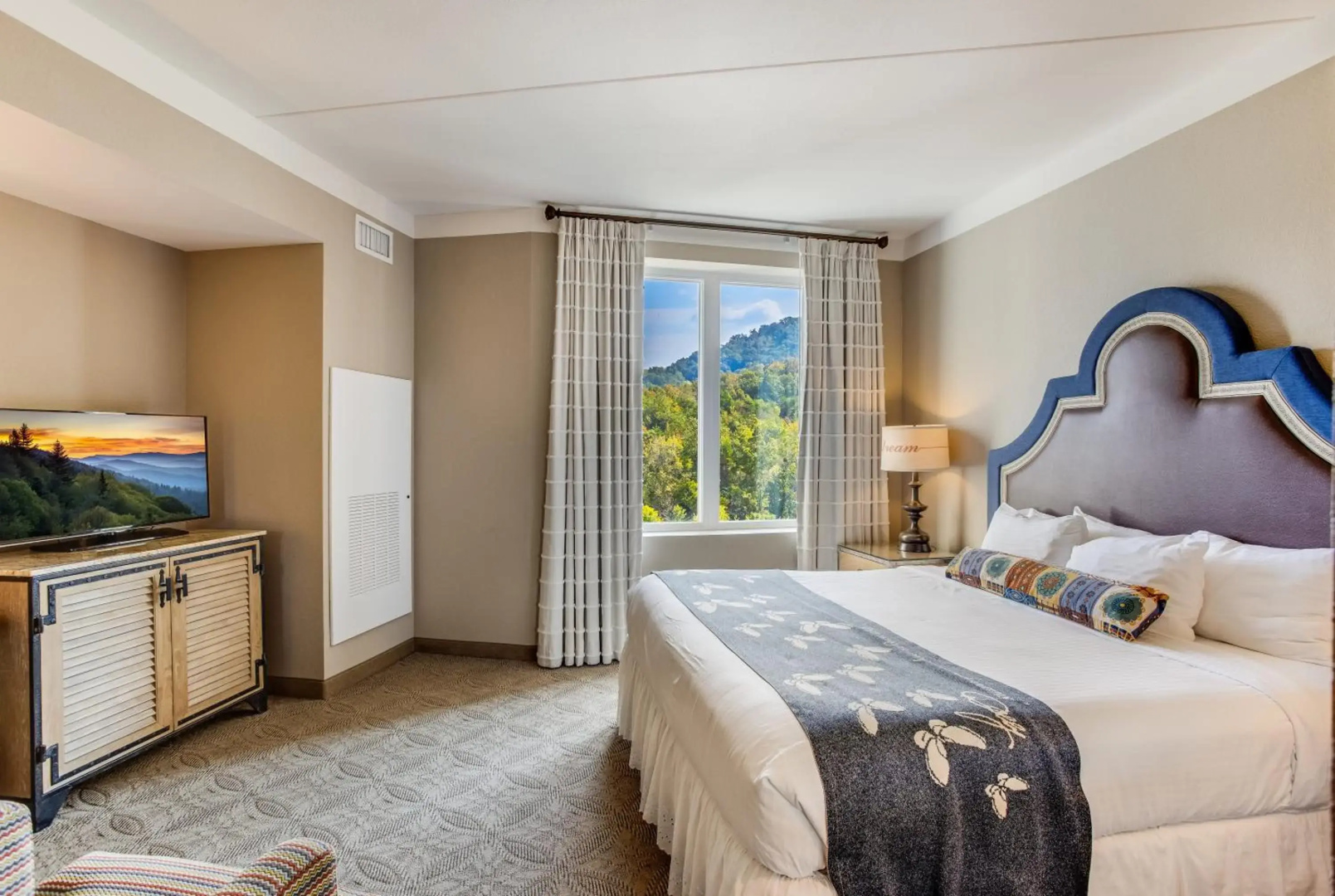 Dollywood's DreamMore Resort