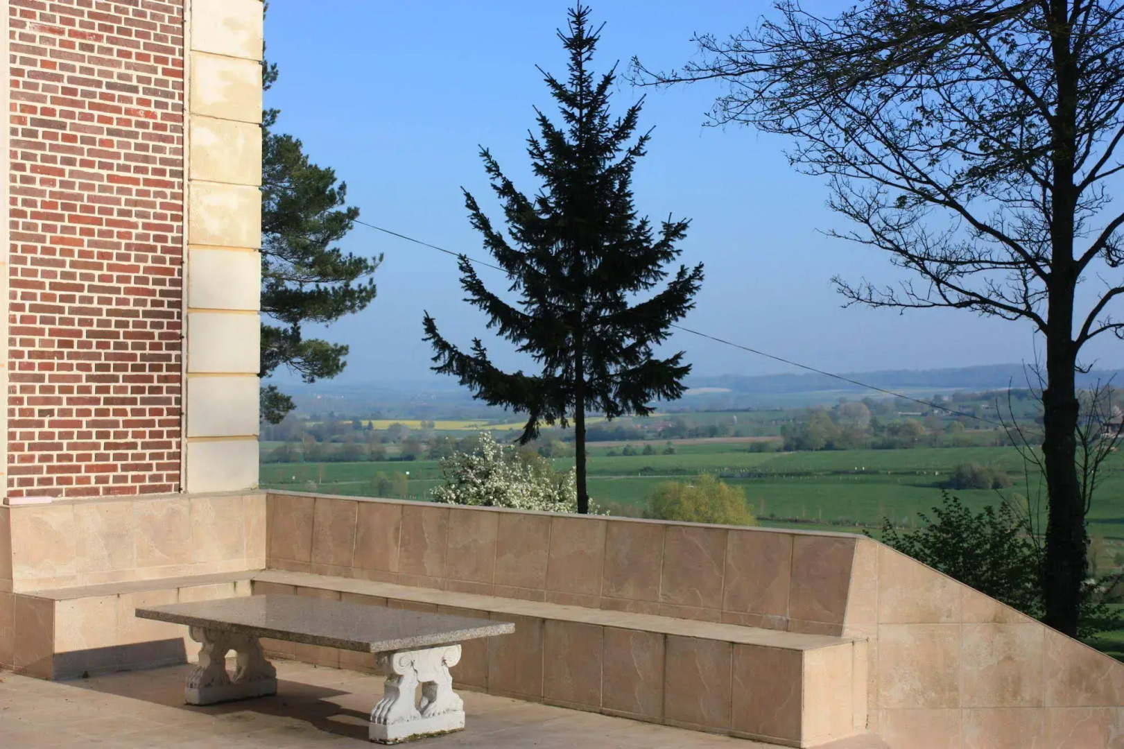 Château d'Avesnes Le Castelet