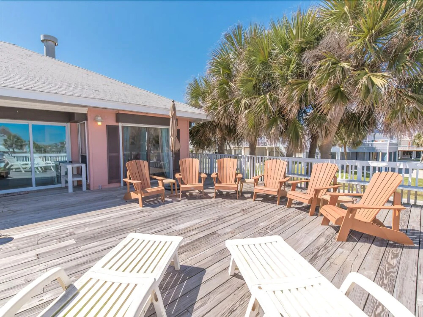 Casa Rosa West by RedAwning