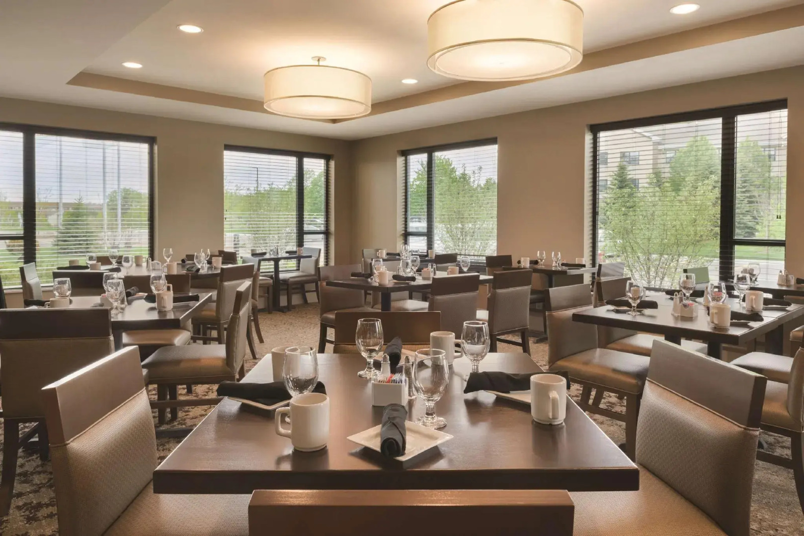 Holiday Inn Chicago - Schaumburg by IHG