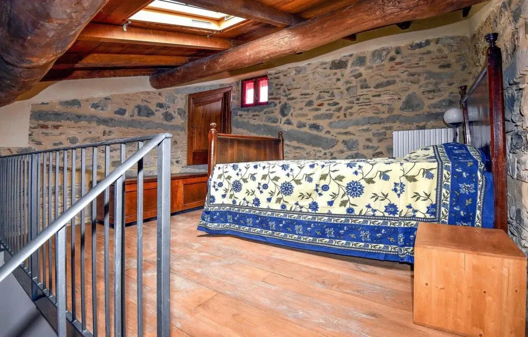 Nice Home in Nicciano With 5 Bedrooms, Wifi and Outdoor Swimming Pool