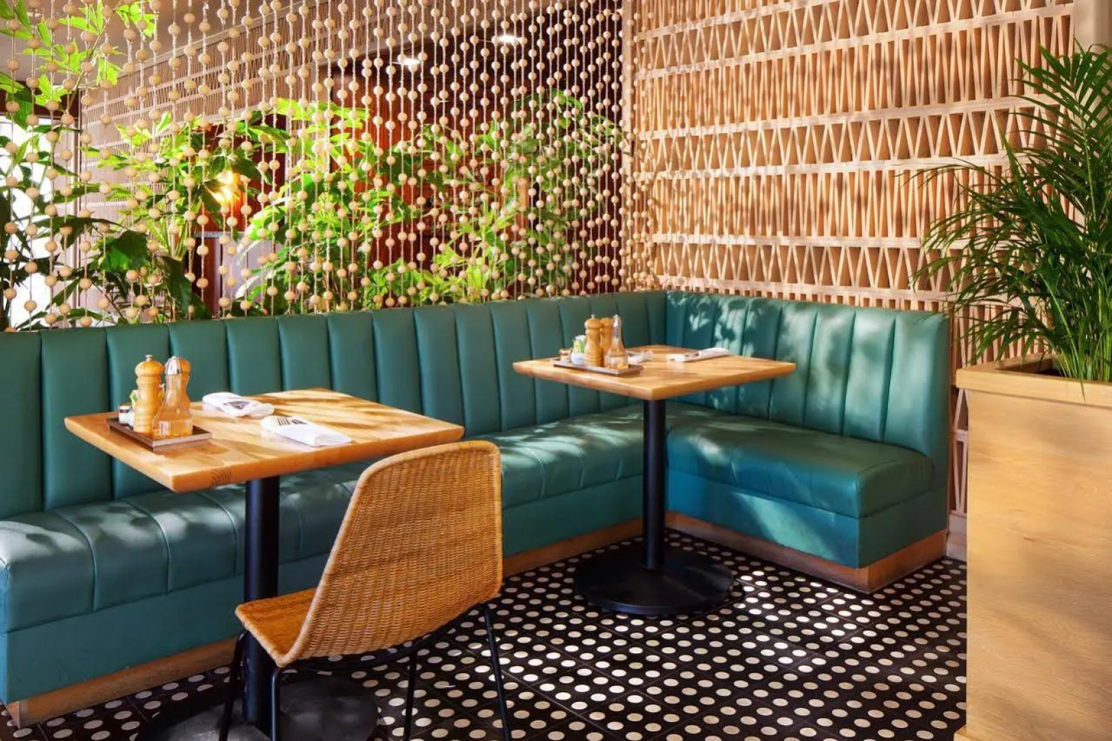 The Laylow Waikiki, Autograph Collection