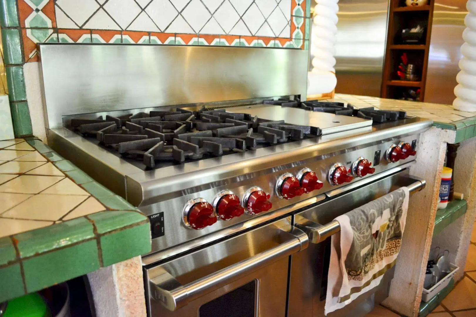 Las Mañanitas by Casago