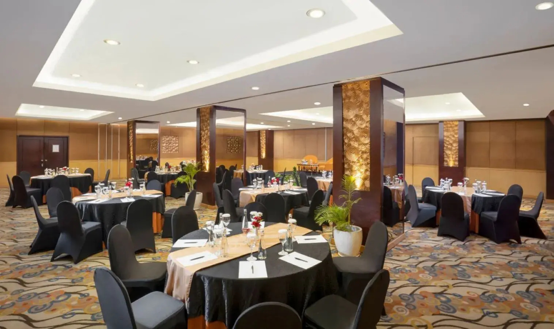 Hotel Ciputra Semarang managed by Swiss-Belhotel International