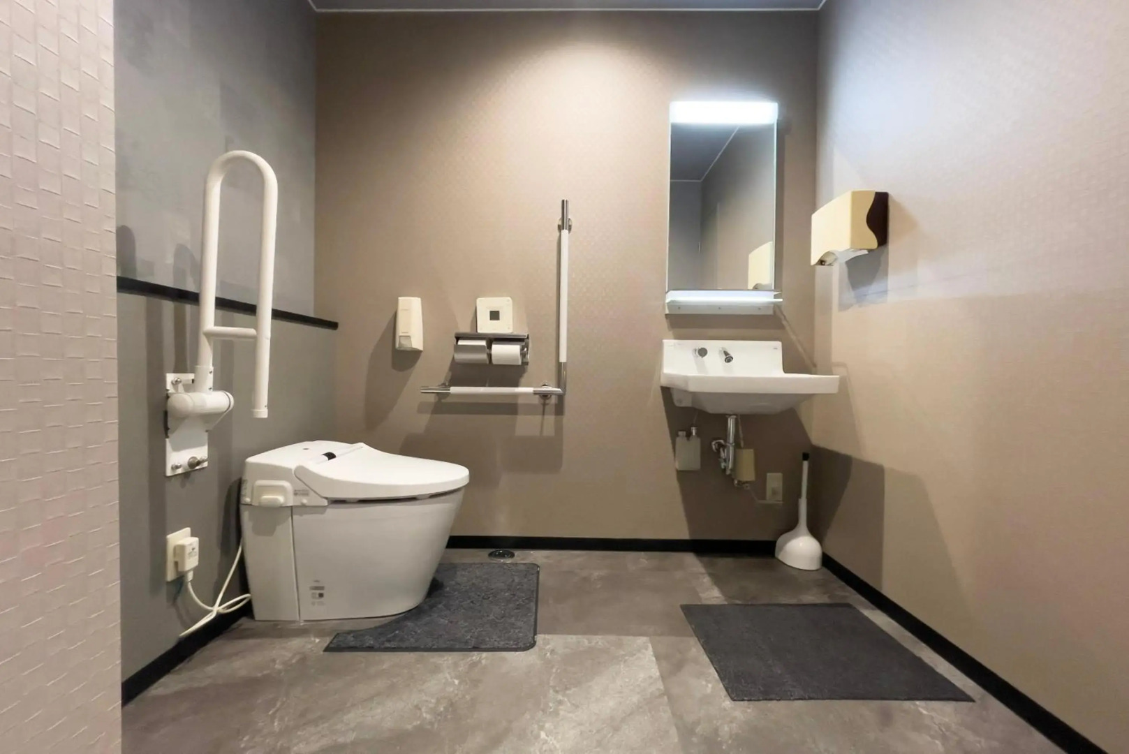 Touyou No Yu Super Hotel Shikoku Chuo