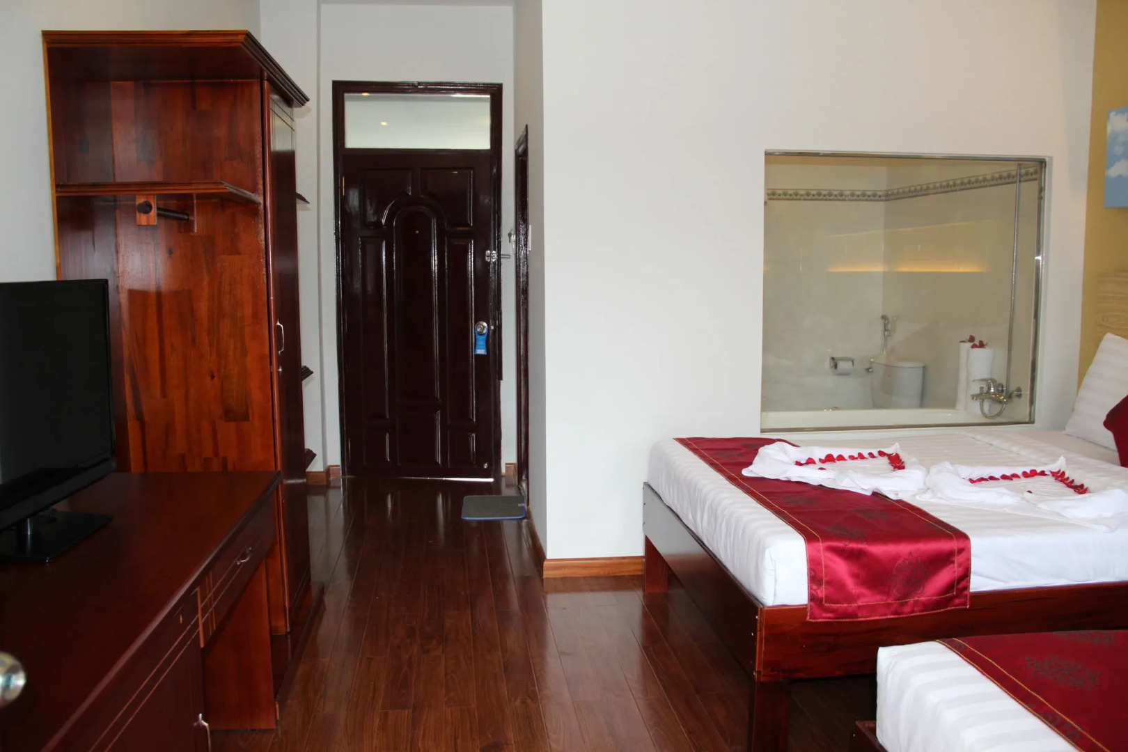 GM Doc Let Beach Resort & Spa