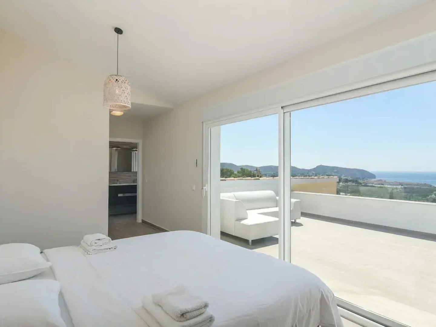 Coastal Villa With Pool