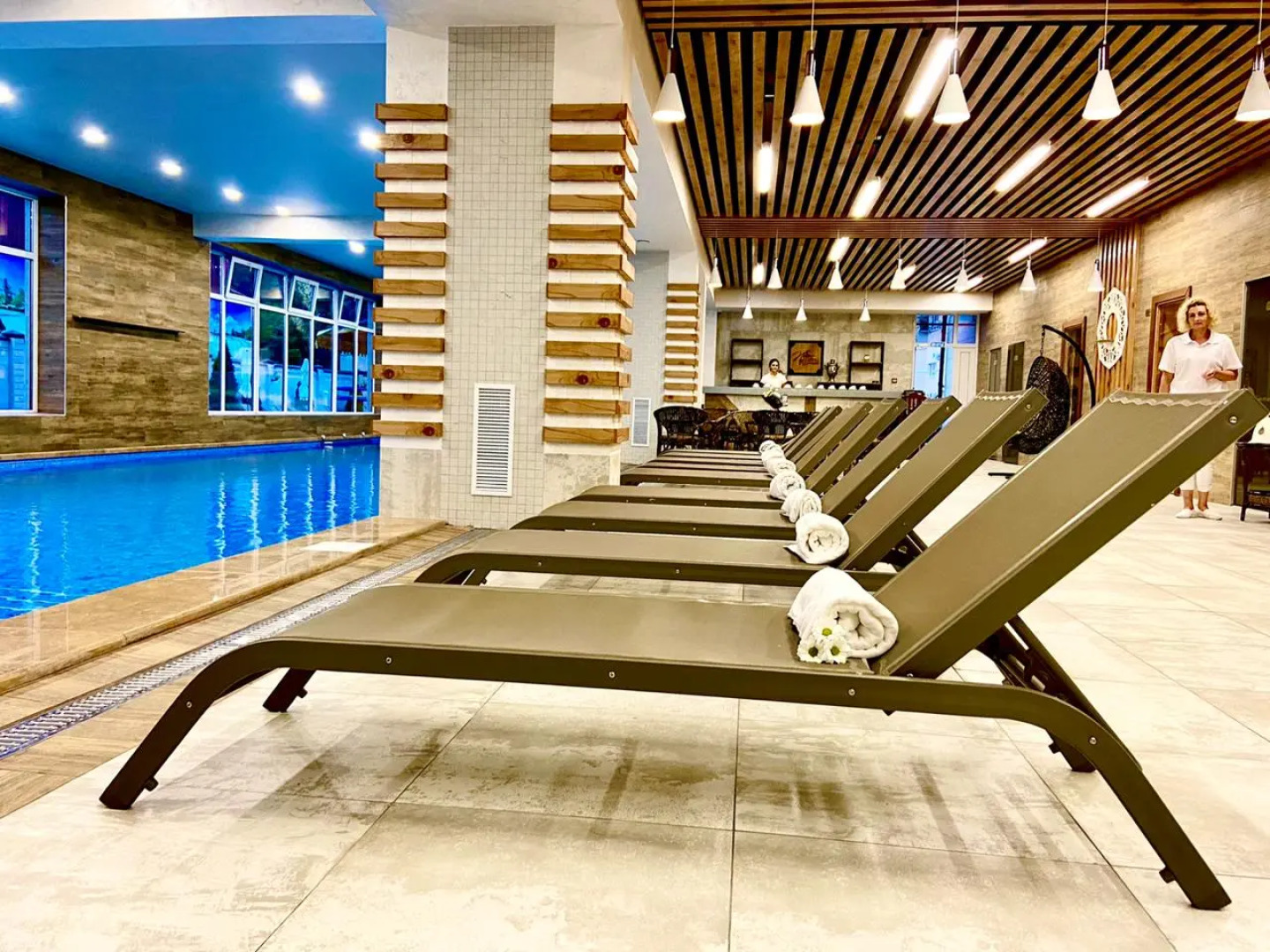 Прибой Гранд Отель и Спа