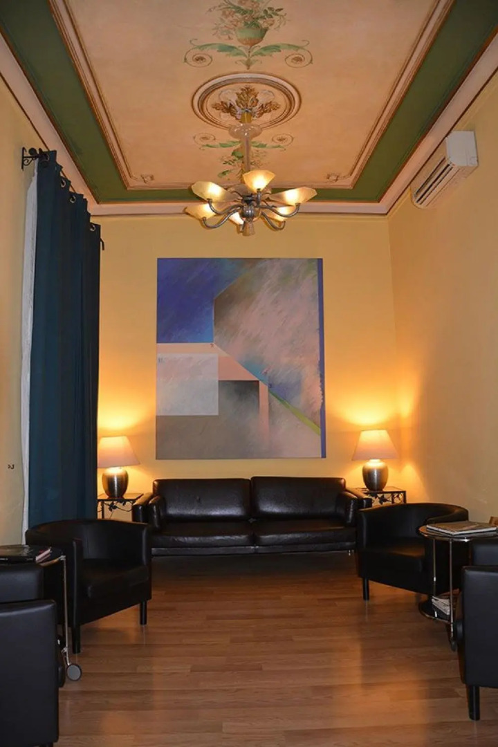 Casa Consell Gran Via Guest House