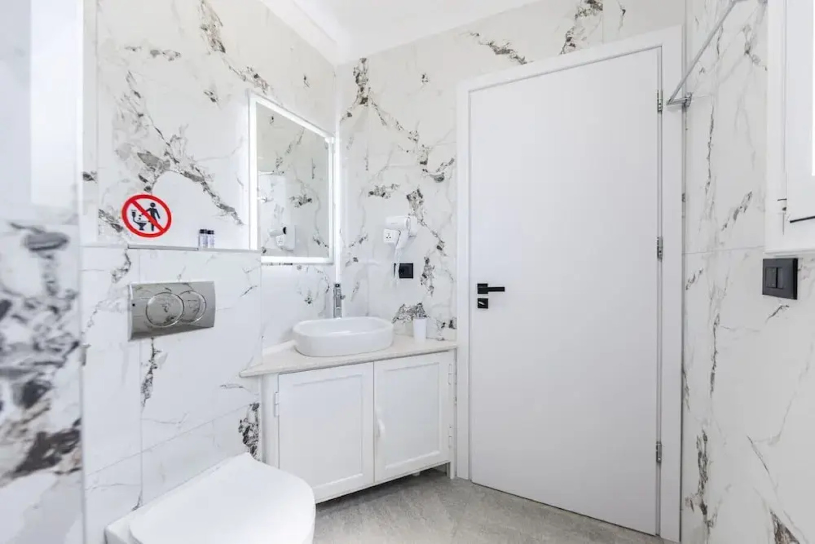 Bliss Studio in Gjirokast r