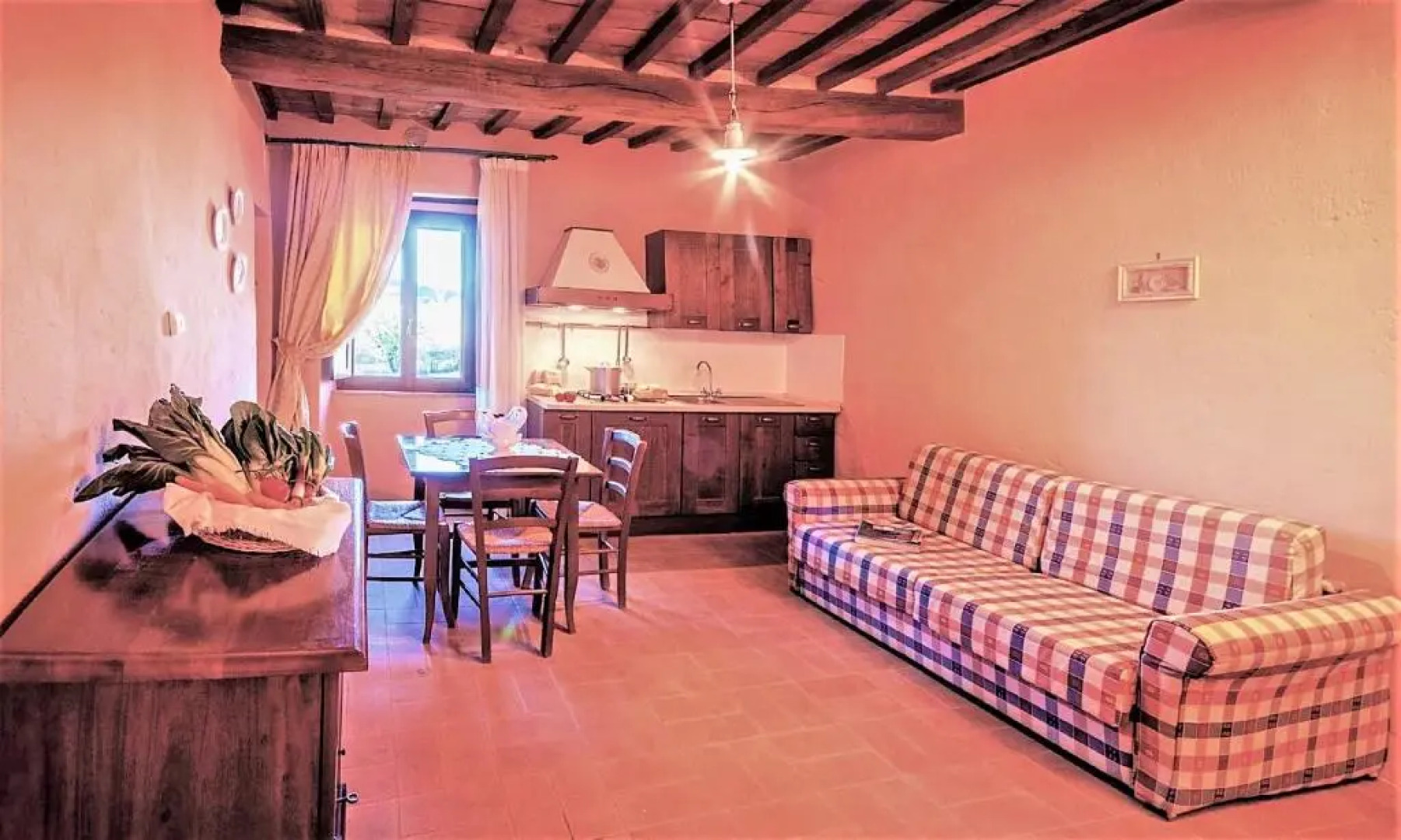 Umbrian Farmhouse Retreat With Private Pool and Garden