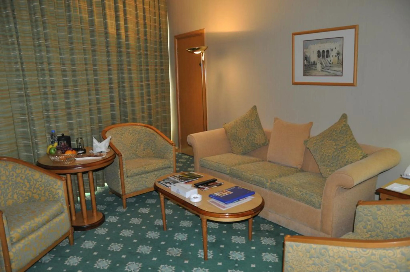 Grand Continental Hotel