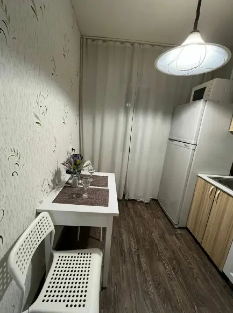 Апартаменты в 7-м микрорайоне 27