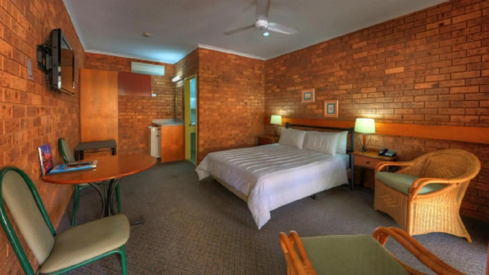Knotts Crossing Resort