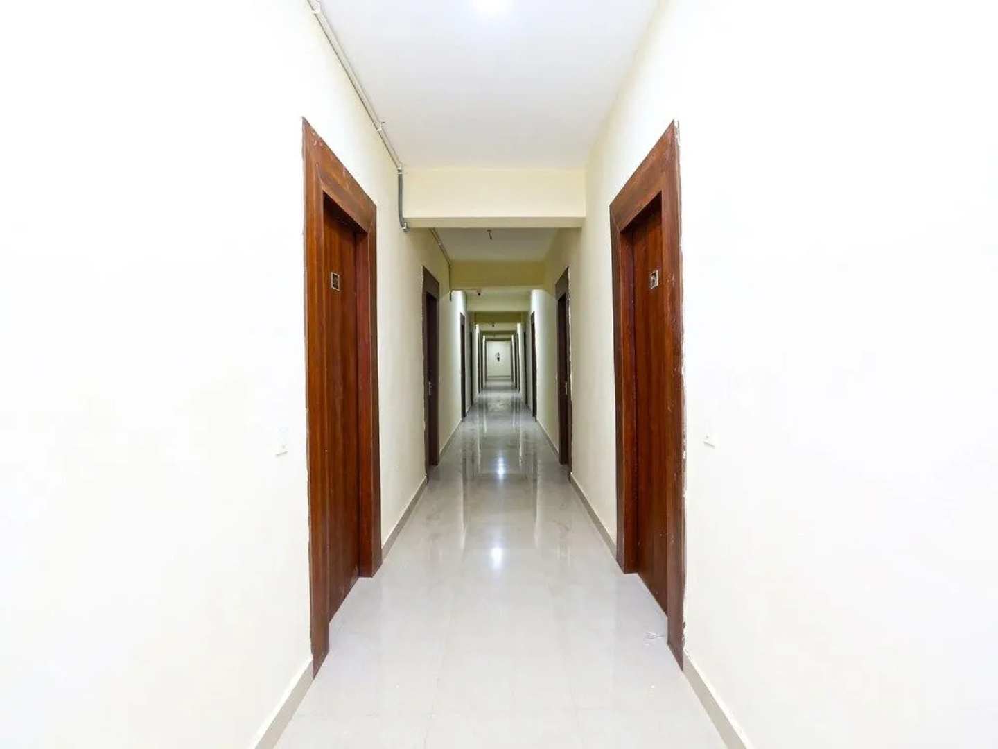 OYO Flagship 22805 Neemrana