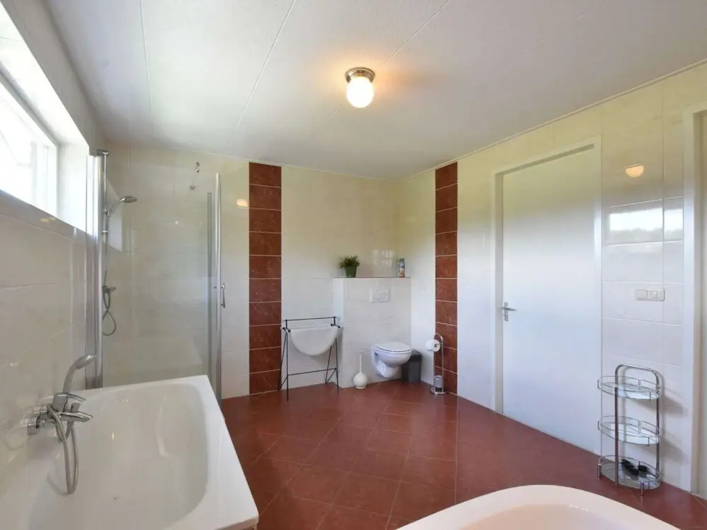 Beautiful holiday home with attractive interior and large sunny garden.