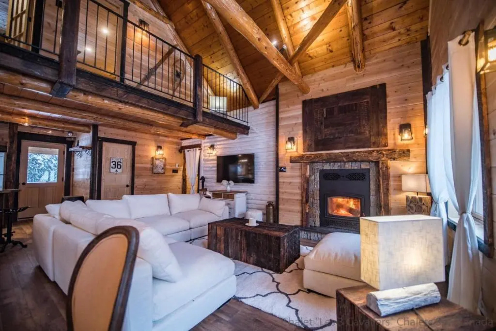 Les 3 Cavaliers - Les Chalets Spa Canada