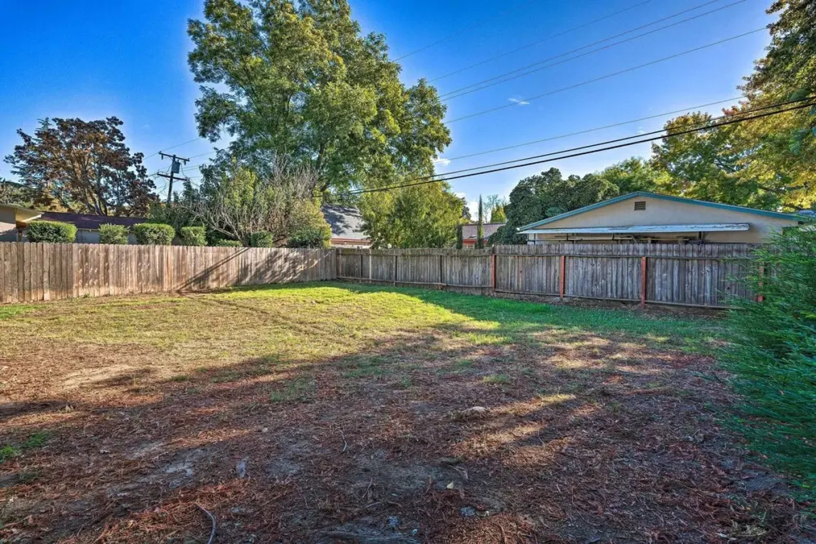 Cozy West Sacramento Getaway w/ Private Yard!