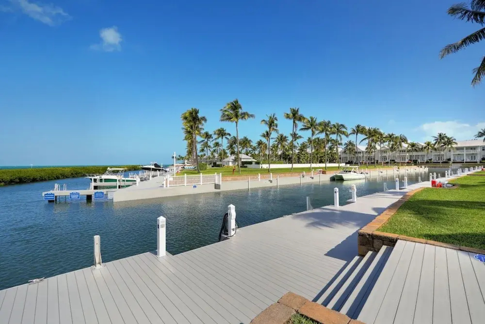 Waterfront Luxury Villa With Sunset Views And Boat Slip 3 Bedroom Townhouse by RedAwning