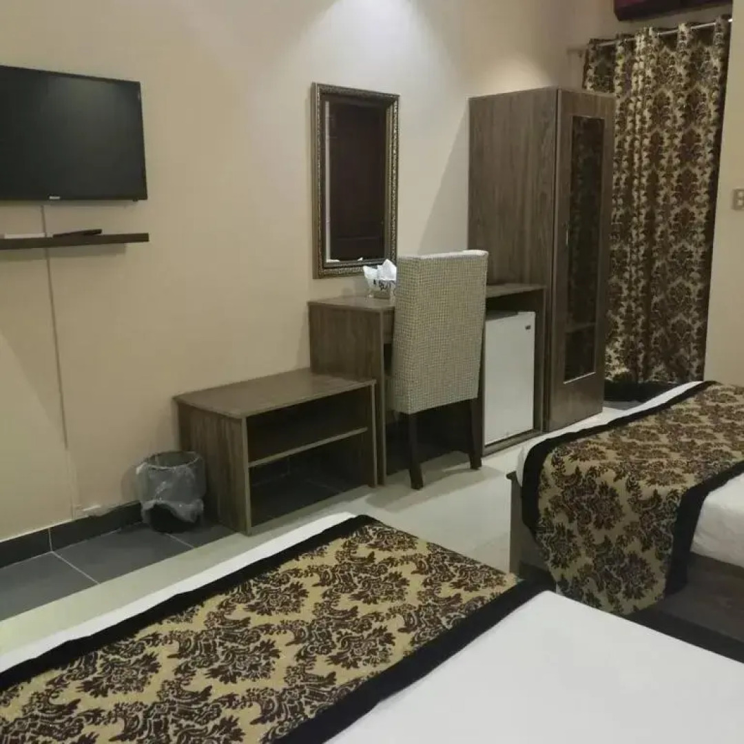 Hotel Galaxy Heights