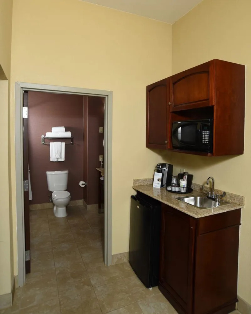 Holiday Inn Express Hotel & Suites Seguin