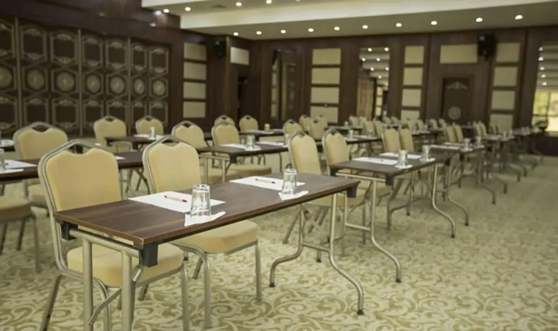 Sarot Termal Park Resort & Spa Halal Hotel