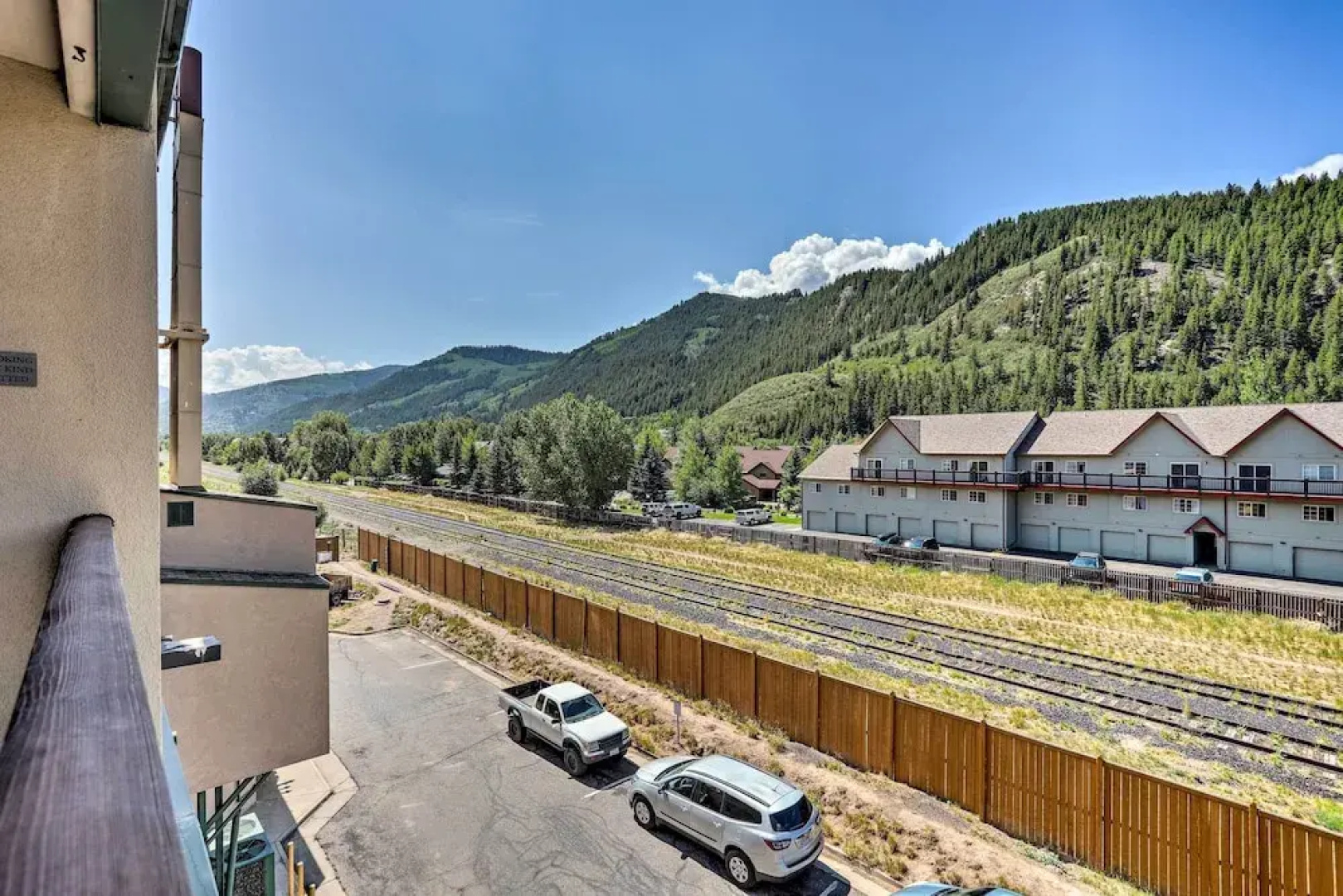 Lavish Escape - 3 Mi From Beaver Creek Resort!
