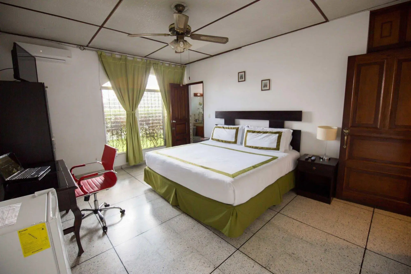 Suites & Apartments San Benito Zona Rosa