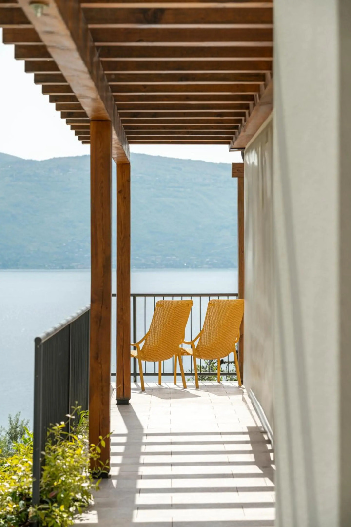 Residence Dany Appartamenti Con Cucina Vista Lago Piscina E Parcheggio