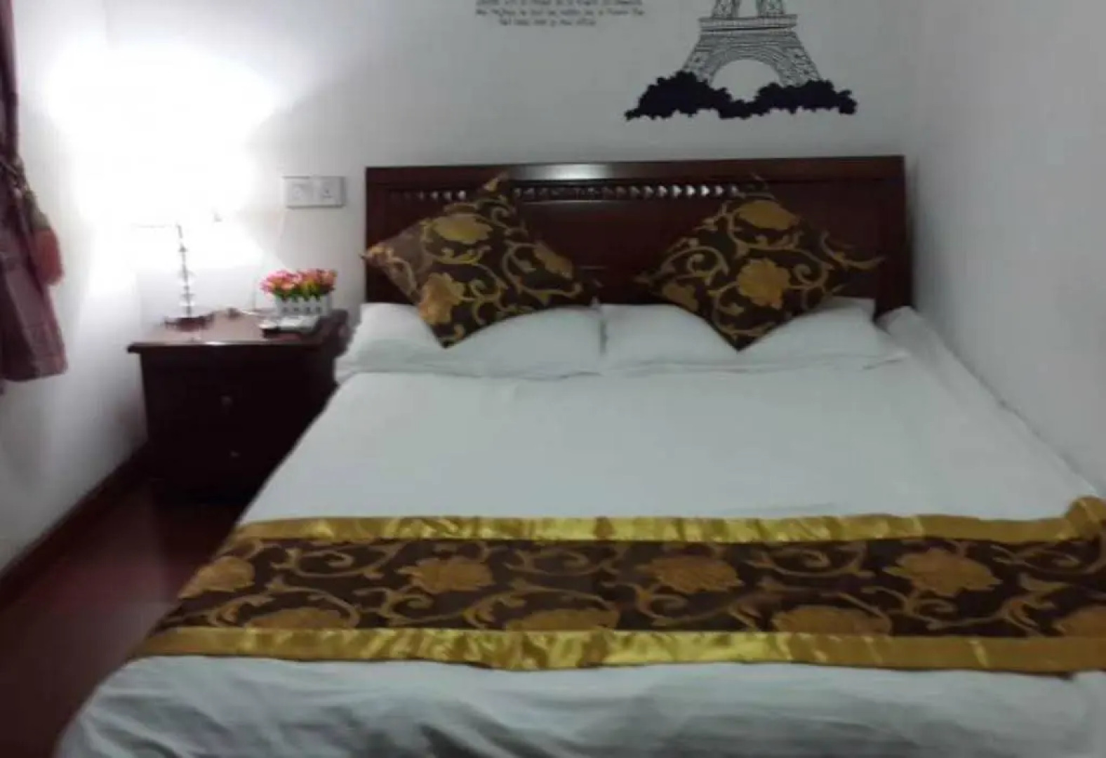 Xitang Xuyue Theme Inn