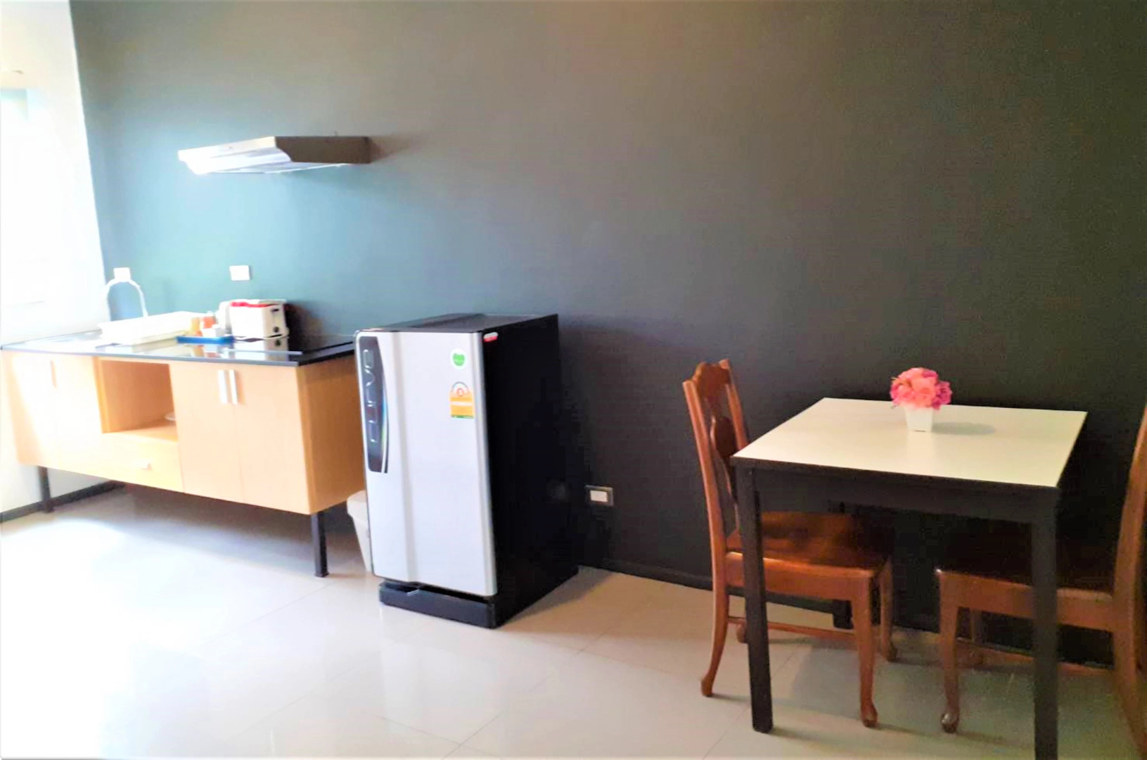 Vivace Hotel (SHA Certified)