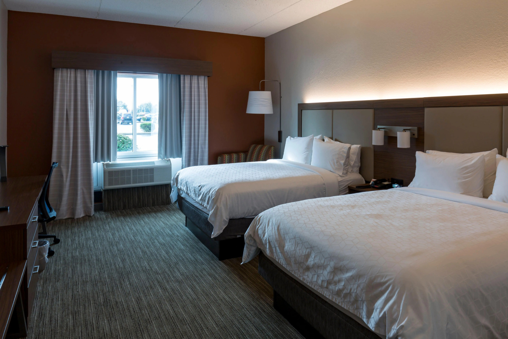 Holiday Inn Express Hotel & Suites Hillview by IHG