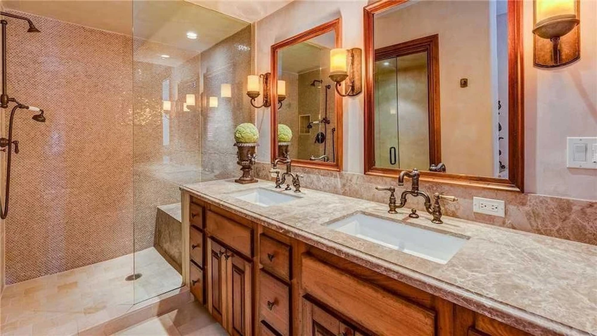 See Forever San Sophia 116