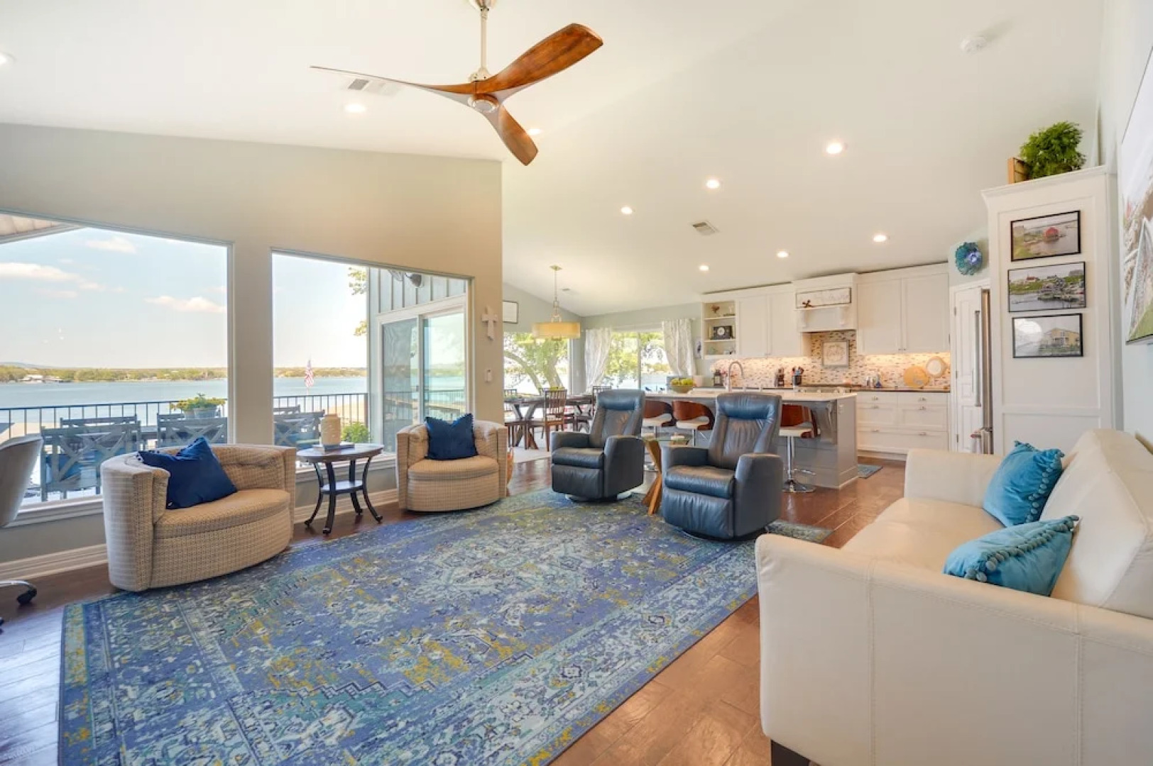 Beautiful Marble Falls Getaway on Lake Lbj!