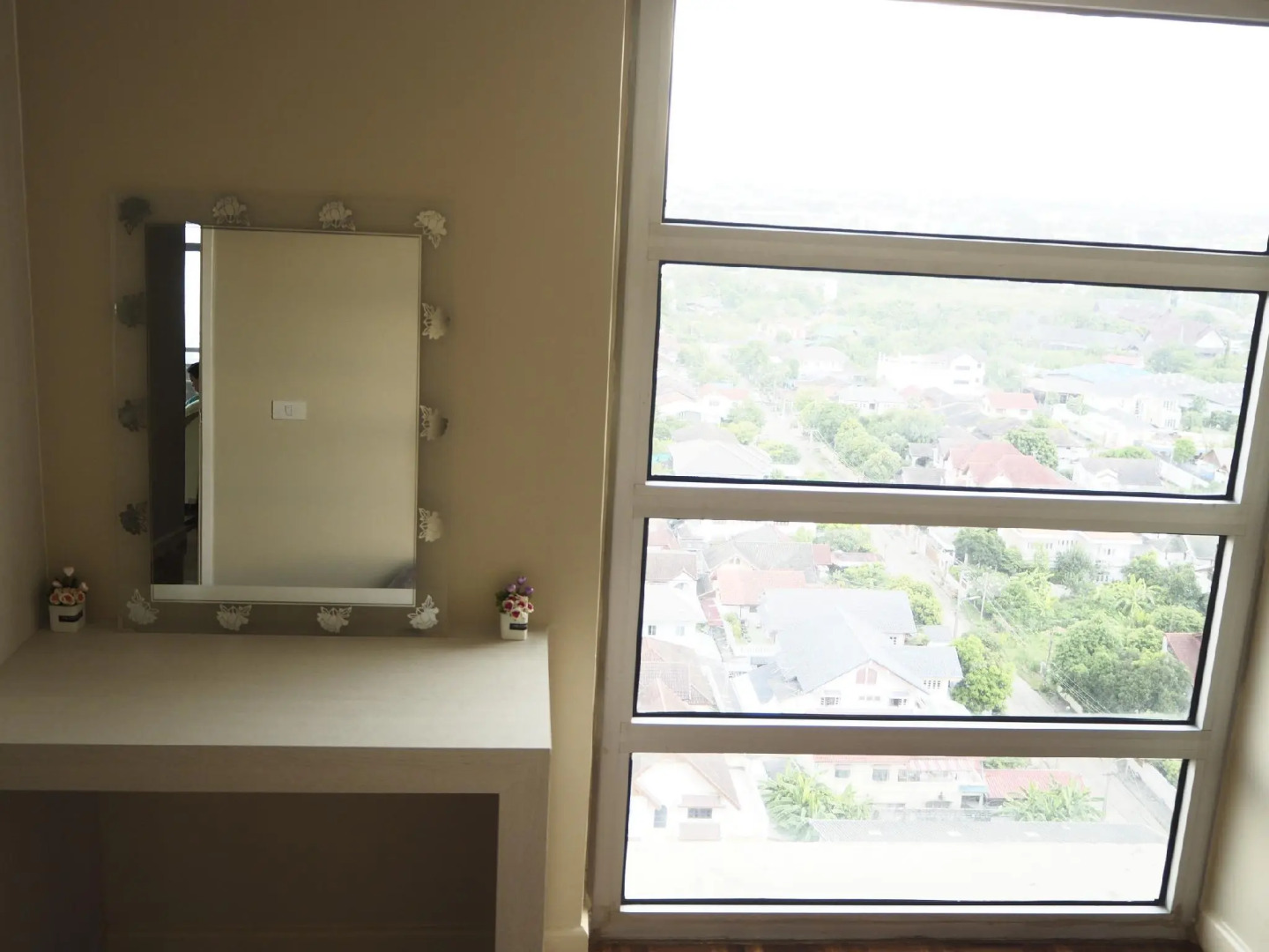 Riviera Condominium by Cooloil