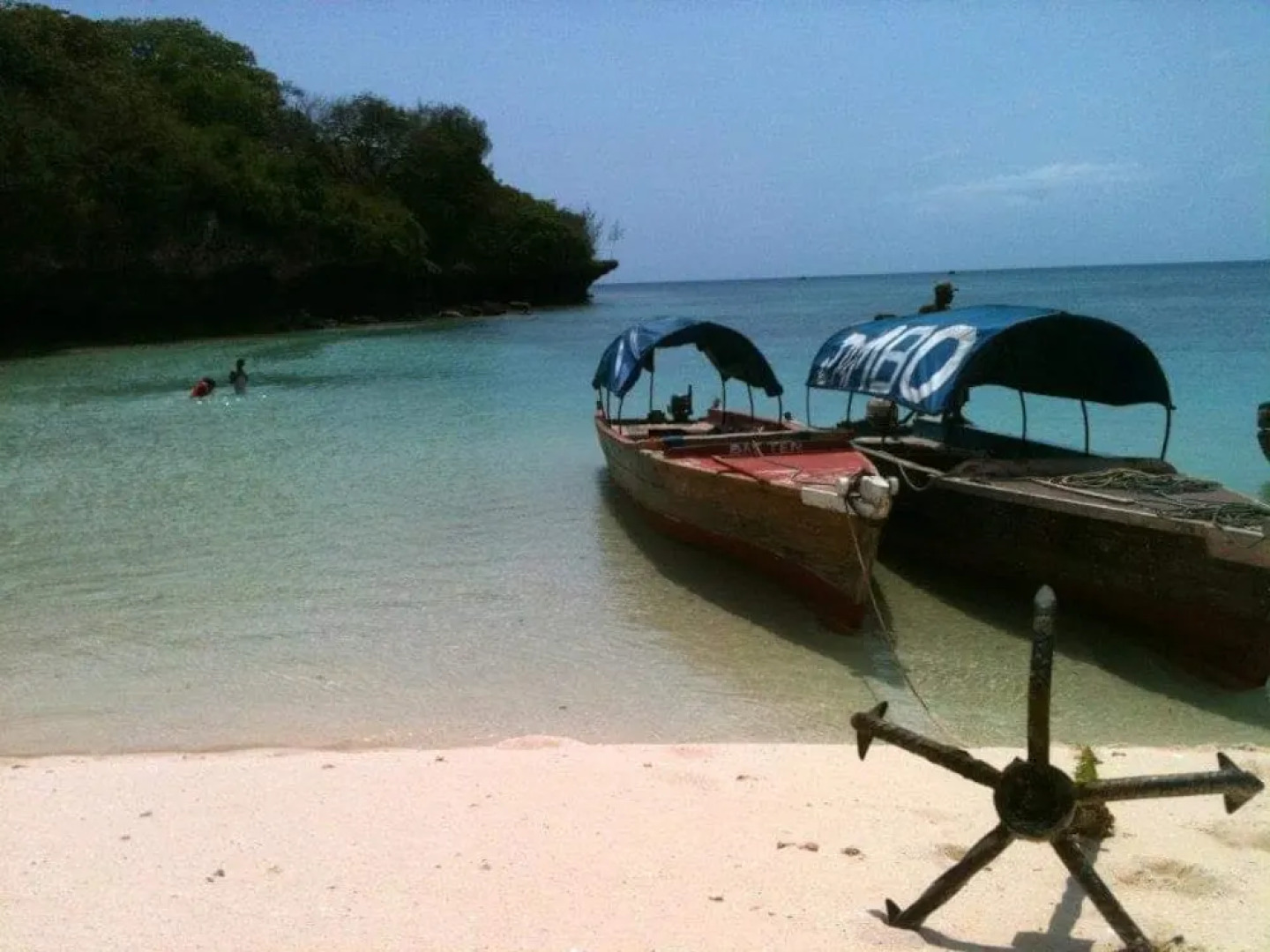 Zanzibar Airport Palace