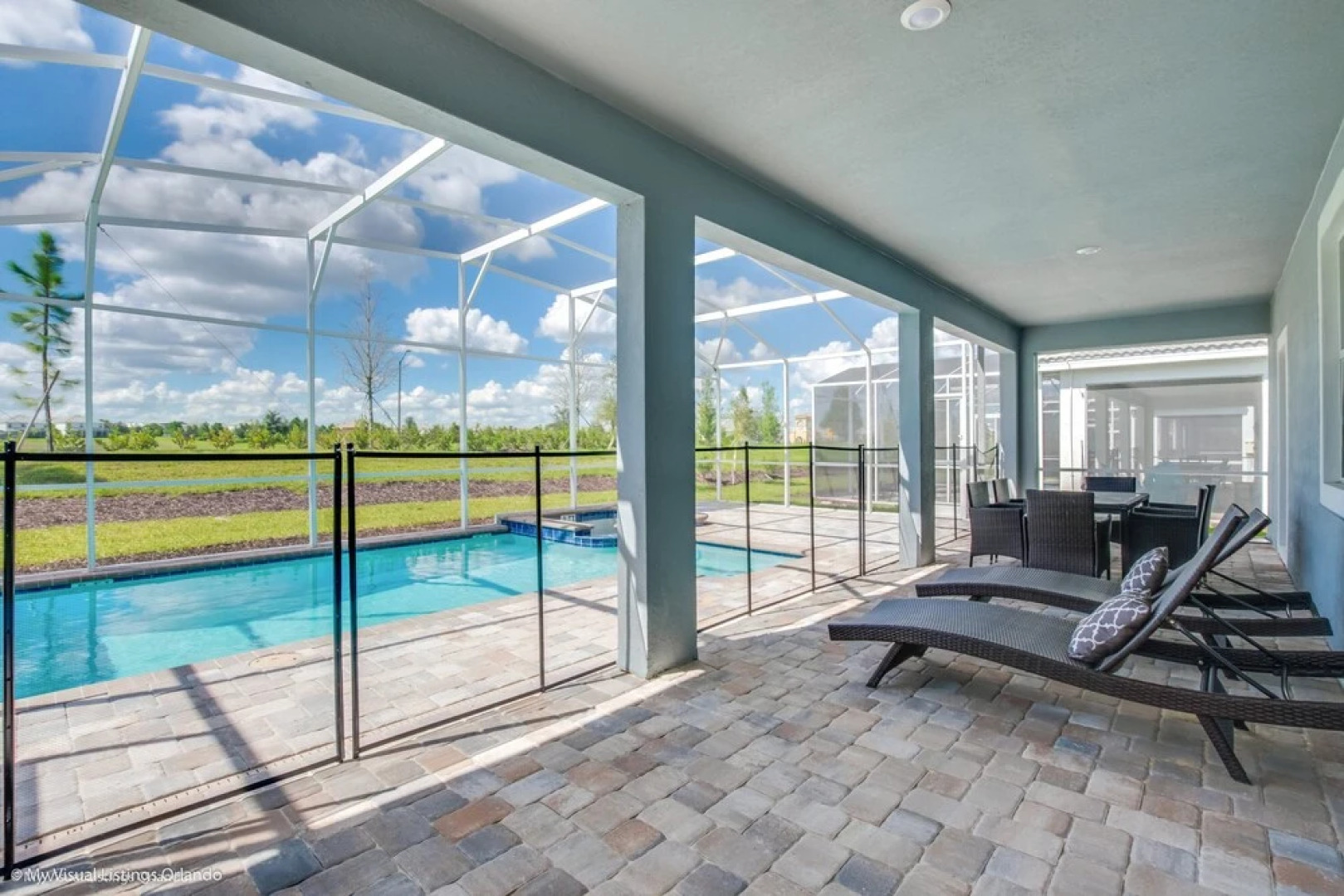 1512MAID Ultimate 5 Bedroom 5 Bathroom