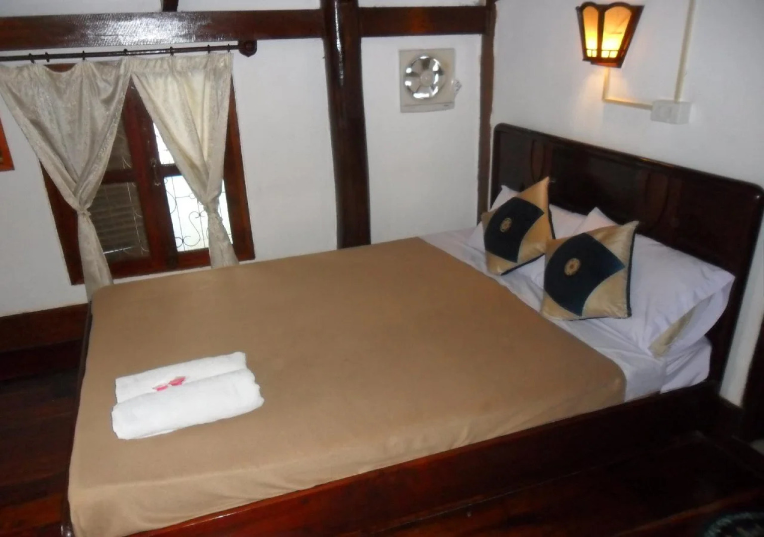 Rattana Guesthouse