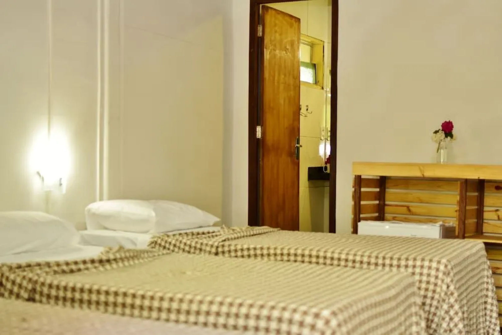 Casas Noronha Boldró Home