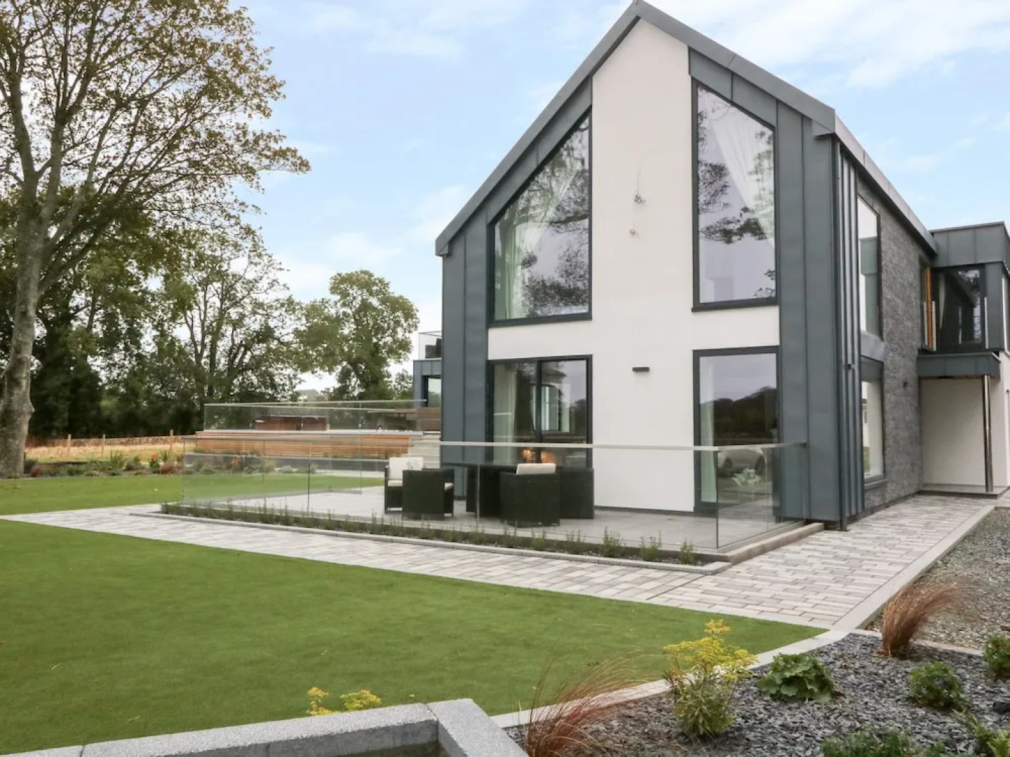 Dafarn Newydd Studio