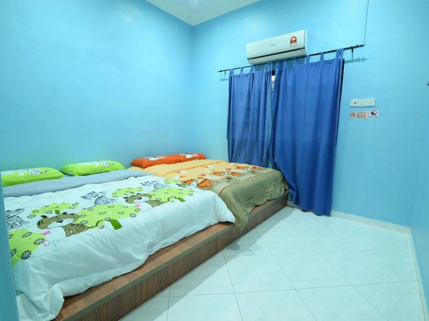 Singhome Holiday House