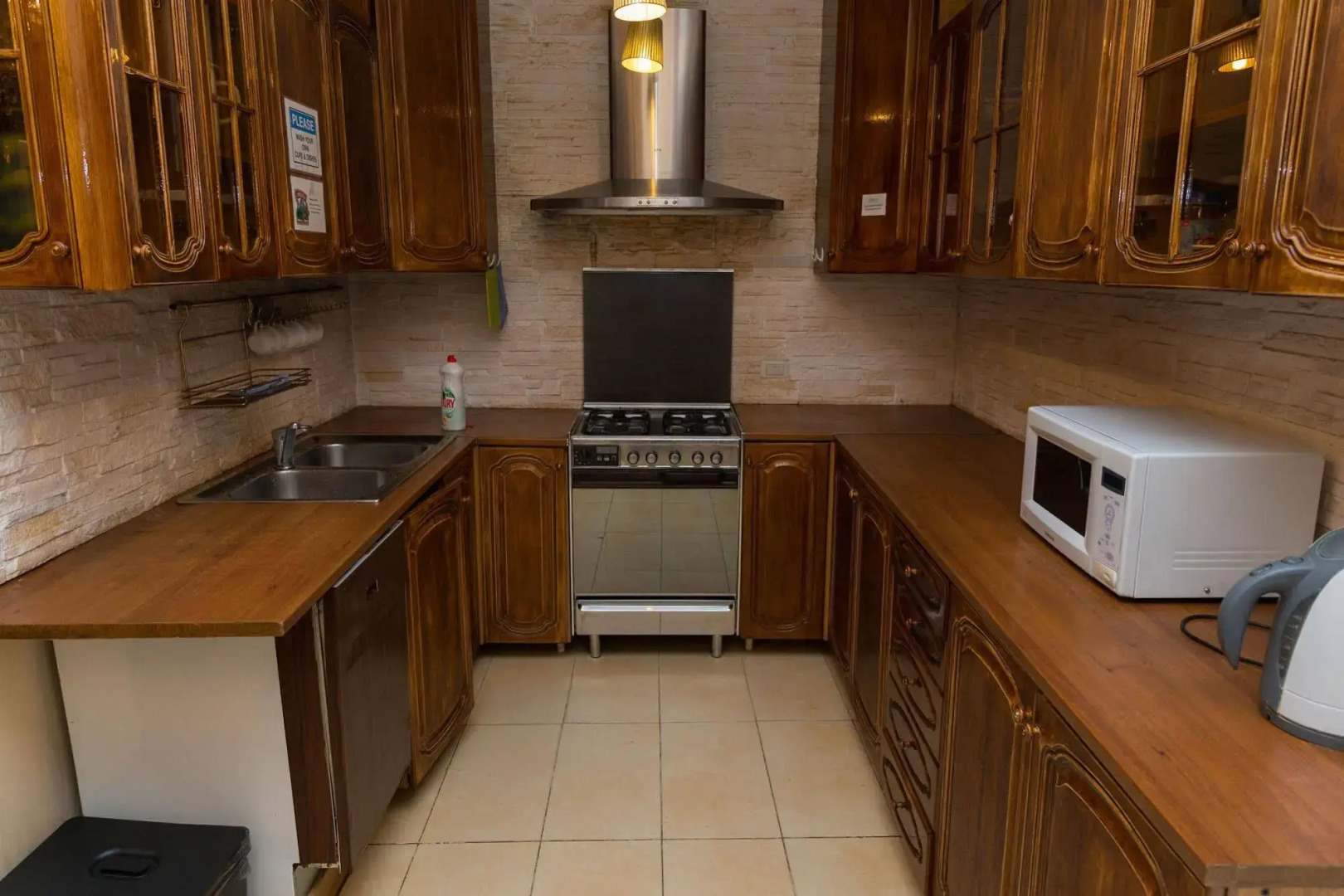 Ideal Mini Hotel — хостел